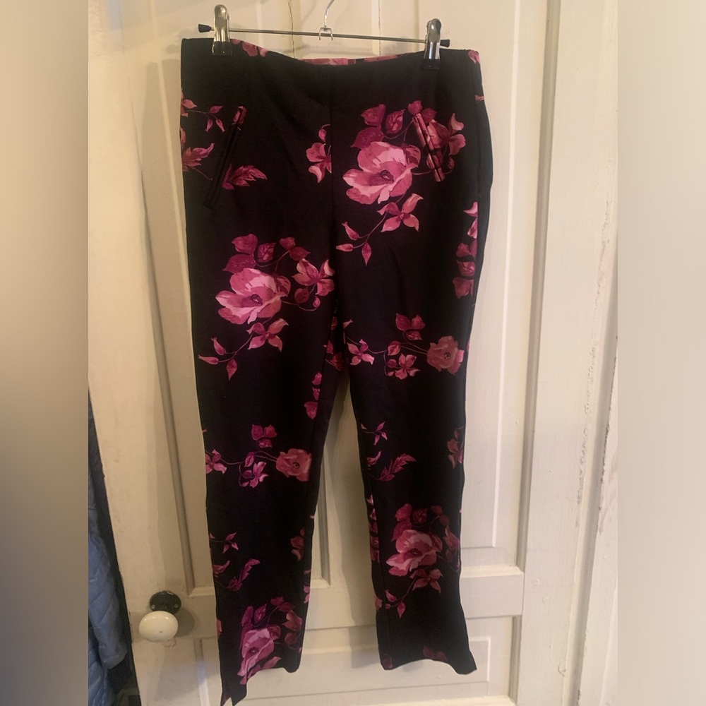 Chico’s Pants Size 00, fits like a 4